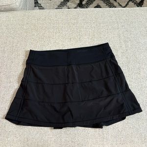 Lulu Lemon tennis skirt.